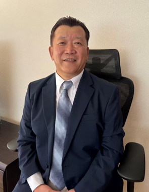 代表取締役 華本 博之